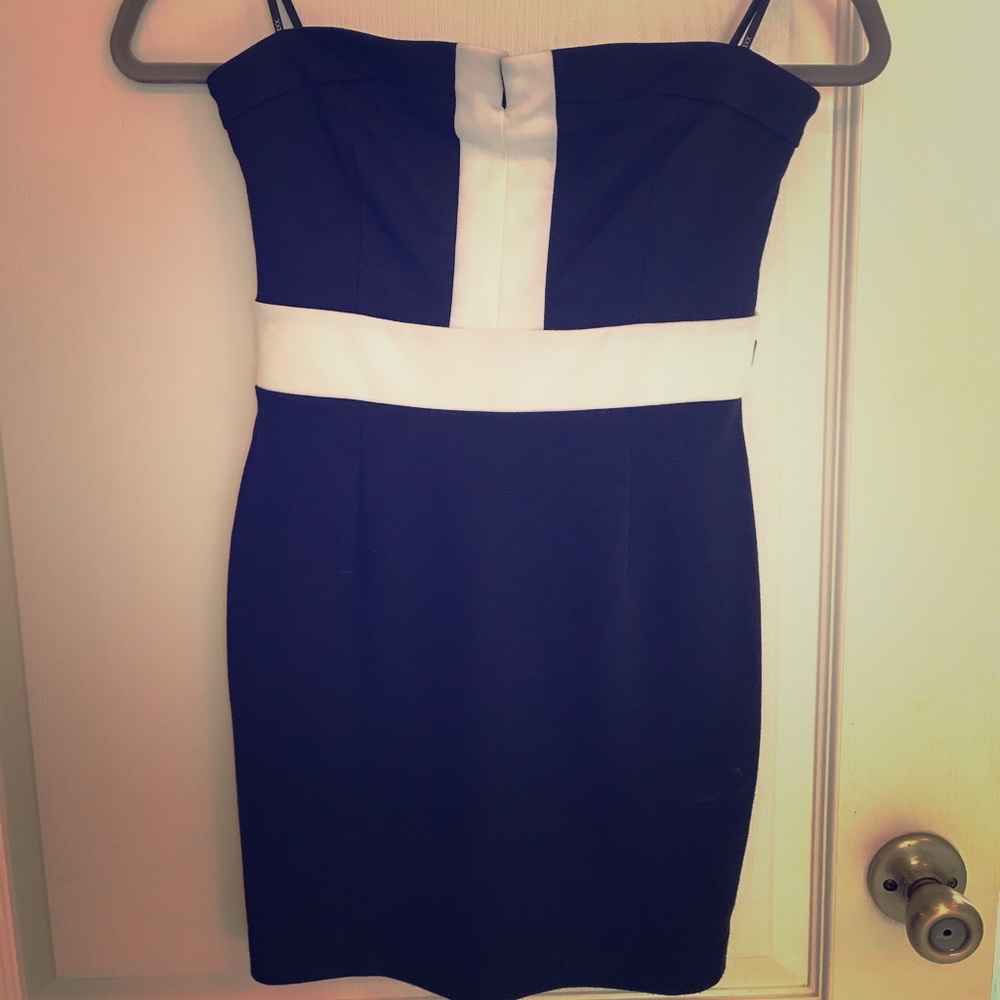 🍍Forever 21 strapless dress size S